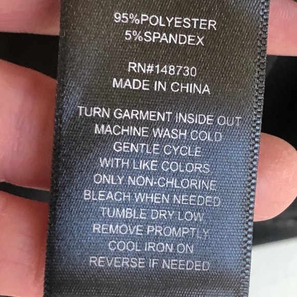 ECI size 14 Black Cold Shoulder perfect for special event wedding - Picture 11 of 11